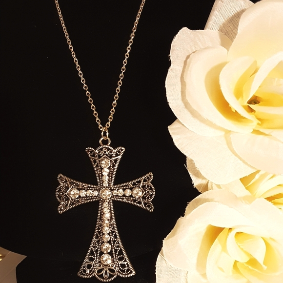 Jewelry - Handmade Cross Pendant Necklace Gold With Rhinestones 23" long Chain
